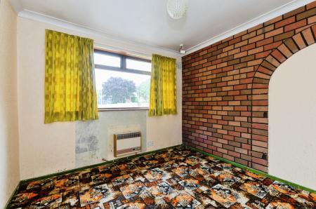 2 bedroom Semi-detached bungalow for sale in Central Drive, Shevington, Wigan, WN6