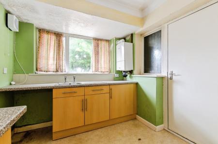 2 bedroom Semi-detached bungalow for sale in Central Drive, Shevington, Wigan, WN6