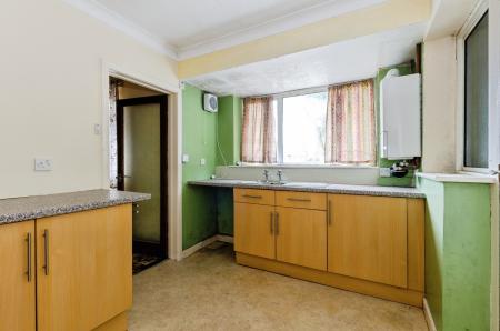 2 bedroom Semi-detached bungalow for sale in Central Drive, Shevington, Wigan, WN6