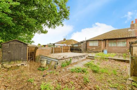 2 bedroom Semi-detached bungalow for sale in Central Drive, Shevington, Wigan, WN6