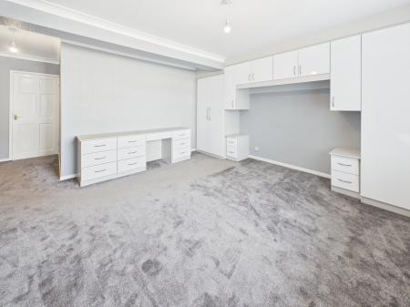 2 bedroom Bungalow for sale in Fir Tree Drive, Wigan, WN3