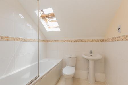 1 bedroom Flat to let in Woodlands Hall, Whelley, Wigan, WN1