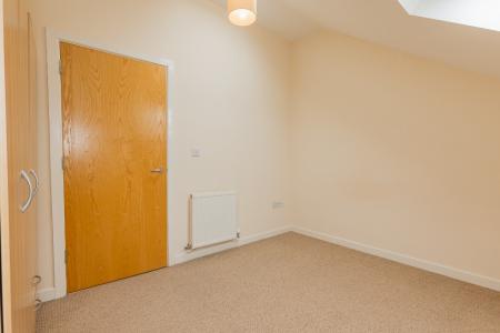1 bedroom Flat to let in Woodlands Hall, Whelley, Wigan, WN1