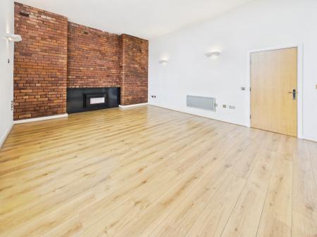 2 bedroom Flat to let in Trencherfield Mill, Heritage Way, Wigan, WN3