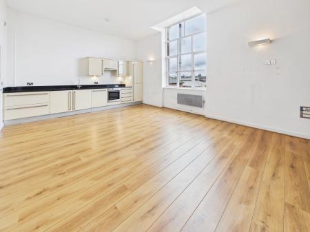 2 bedroom Flat to let in Trencherfield Mill, Heritage Way, Wigan, WN3