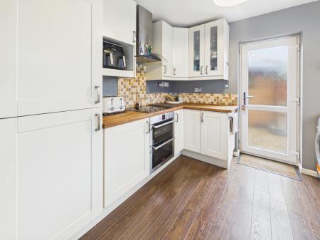 4 bedroom Semi-detached house for sale in Grebe Close, Wigan, WN3