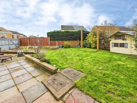 4 bedroom Semi-detached house for sale in Grebe Close, Wigan, WN3