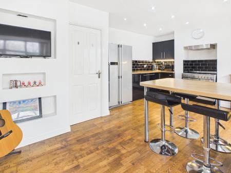 3 bedroom Semi-detached house for sale in Knowsley Road, Wigan, WN6