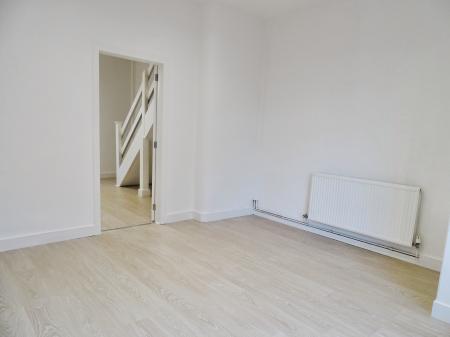 2 bedroom Terraced House to let in Second Avenue, Wigan, WN6