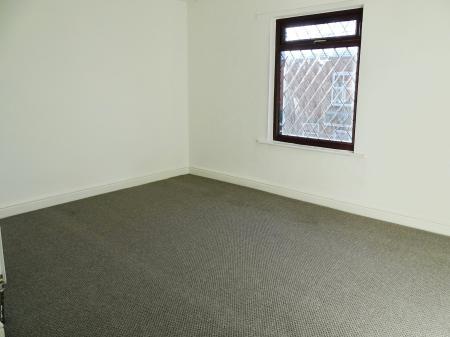 2 bedroom Terraced House to let in Second Avenue, Wigan, WN6