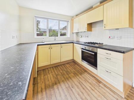 3 bedroom Detached house to let in Dartington Road, Platt Bridge, Wigan, WN2