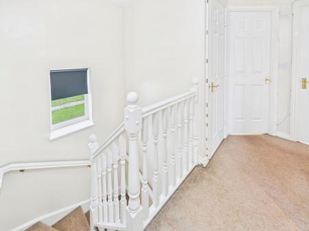 3 bedroom Detached house to let in Dartington Road, Platt Bridge, Wigan, WN2