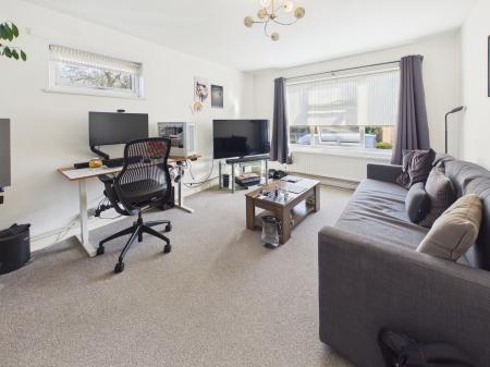 1 bedroom Flat for sale in Brockhurst Walk, Wigan, WN3