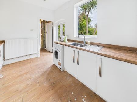 4 bedroom Detached house for sale in Whelley, Whelley, Wigan, WN1