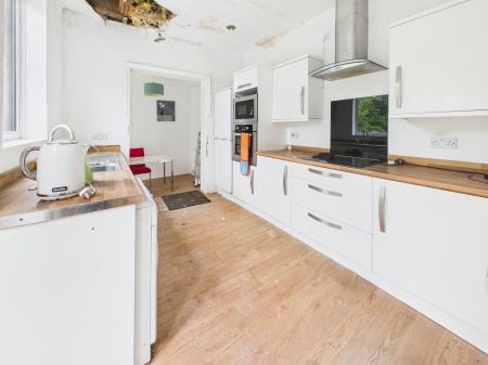 4 bedroom Detached house for sale in Whelley, Whelley, Wigan, WN1