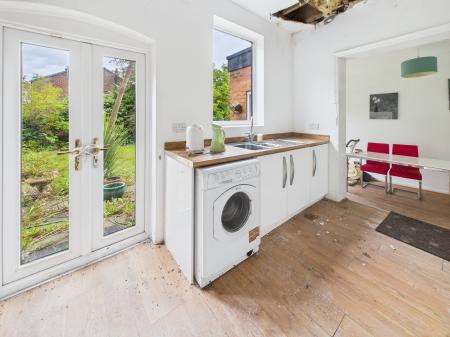 4 bedroom Detached house for sale in Whelley, Whelley, Wigan, WN1