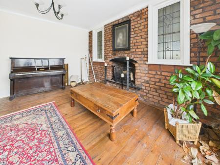 4 bedroom Detached house for sale in Whelley, Whelley, Wigan, WN1