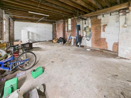 4 bedroom Detached house for sale in Whelley, Whelley, Wigan, WN1