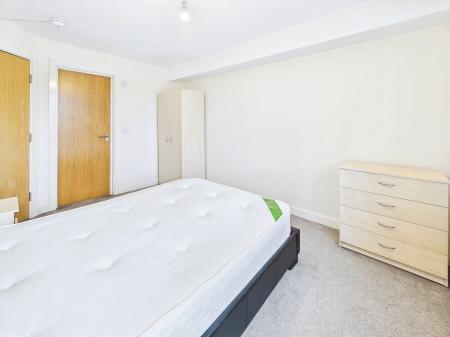 2 bedroom Flat to let in Wharfside, Heritage Way, Wigan, WN3