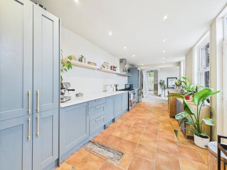 3 bedroom Semi-detached house for sale in Ormskirk road, Wigan, WN5