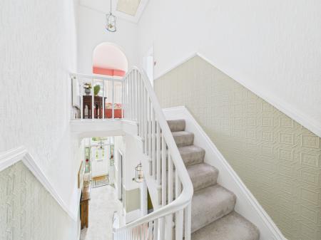 3 bedroom Semi-detached house for sale in Ormskirk Road, Wigan, WN5