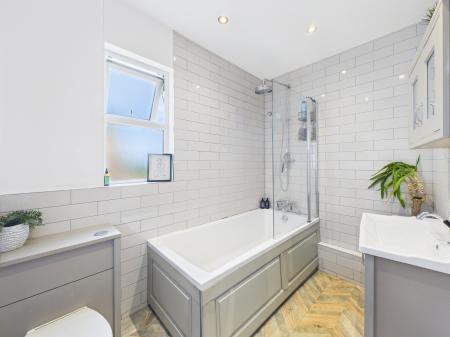 3 bedroom Semi-detached house for sale in Ormskirk Road, Wigan, WN5
