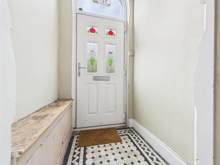 3 bedroom Semi-detached house for sale in Ormskirk Road, Wigan, WN5