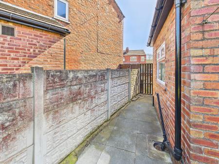 3 bedroom Semi-detached house for sale in Fairbourne Avenue, Wigan, WN3