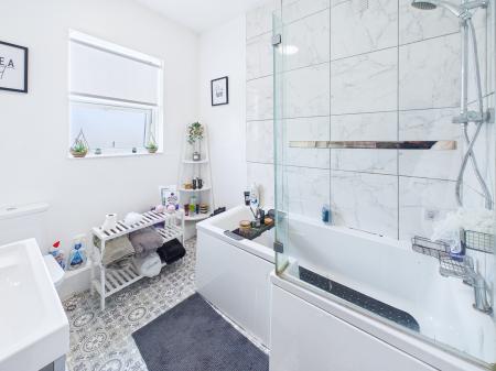 2 bedroom Terraced House for sale in Albert Street, Wigan, WN5