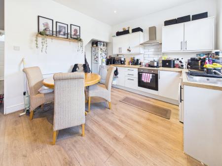 2 bedroom Terraced House for sale in Albert Street, Wigan, WN5