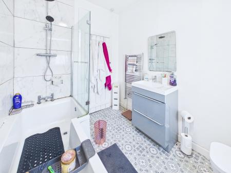 2 bedroom Terraced House for sale in Albert Street, Wigan, WN5