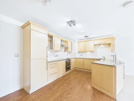 2 bedroom Flat for sale in Wigan Road, Wigan, WN1