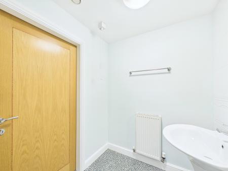 2 bedroom Flat for sale in Wigan Road, Wigan, WN1