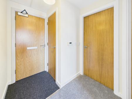 2 bedroom Flat to let in Wharfside, Heritage Way, Wigan, WN3