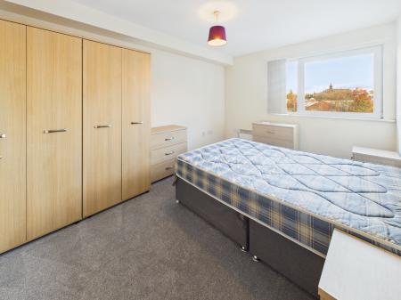 2 bedroom Flat to let in Wharfside, Heritage Way, Wigan, WN3