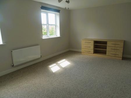 3 bedroom Town house to let in Dacre Way, Cottam, Preston, PR4