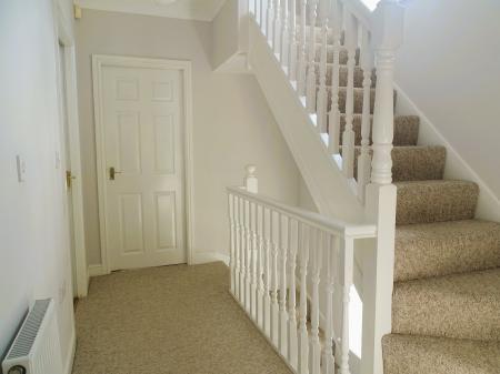 3 bedroom Town house to let in Dacre Way, Cottam, Preston, PR4