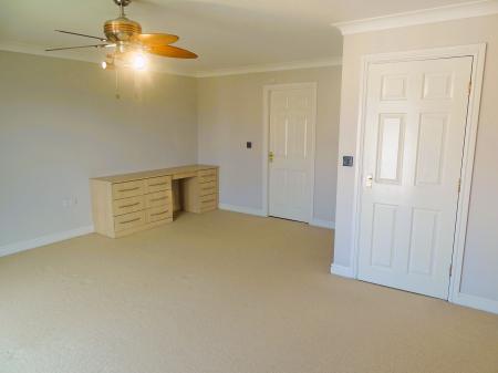 3 bedroom Town house to let in Dacre Way, Cottam, Preston, PR4