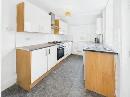 3 bedroom Terraced House to let in Warrington Road, Wigan, WN3