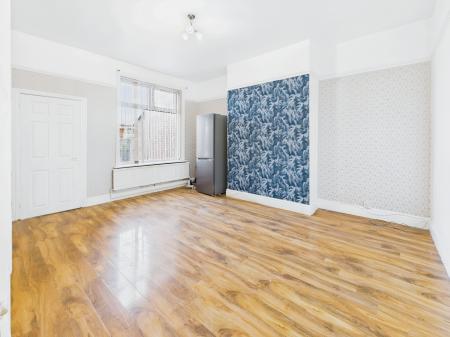 3 bedroom Terraced House to let in Warrington Road, Wigan, WN3