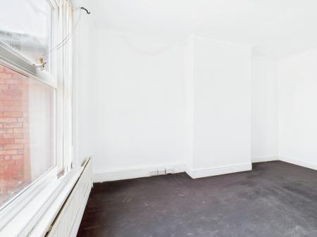 3 bedroom Terraced House to let in Warrington Road, Wigan, WN3