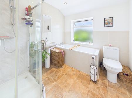 2 bedroom End of terrace house for sale in Ormskirk Road, Up Holland, WN8