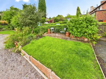 2 bedroom End of terrace house for sale in Ormskirk Road, Up Holland, WN8