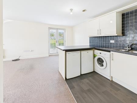 2 bedroom Flat to let in Navigation Bank, Standish Lower Ground, Wigan, WN6