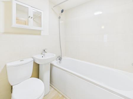 2 bedroom Flat to let in Navigation Bank, Standish Lower Ground, Wigan, WN6
