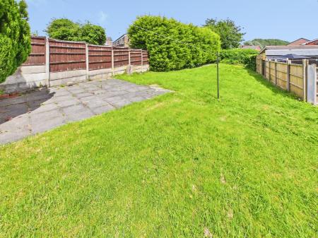 2 bedroom Terraced House for sale in Silverdale Road, Wigan, WN5