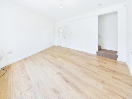 2 bedroom Terraced House for sale in Silverdale Road, Wigan, WN5