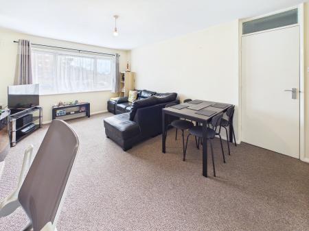 2 bedroom Flat for sale in Sullivan Way, Wigan, WN1