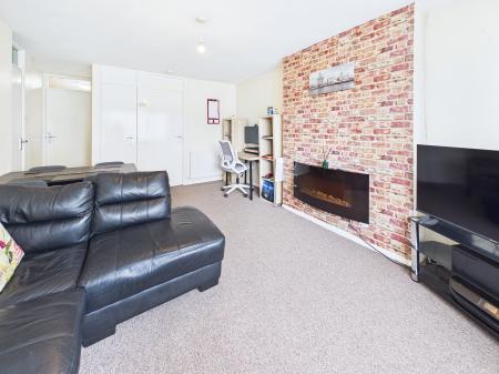 2 bedroom Flat for sale in Sullivan Way, Wigan, WN1