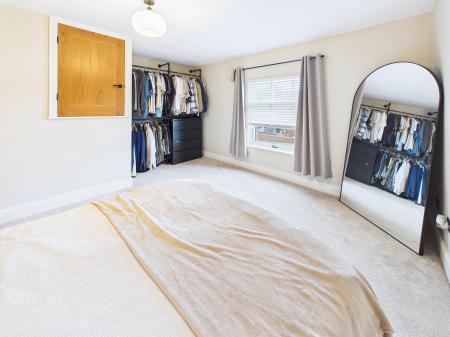 2 bedroom Terraced House for sale in Preston Road, Standish, WN6